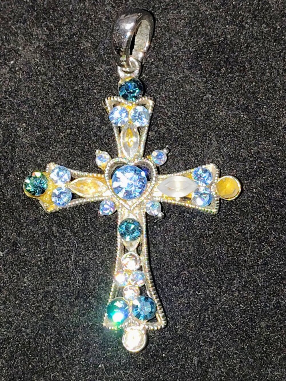 Vintage Silver‑Tone Rhinestone Cross Pendant Blue AB Stones Heart Center Repair